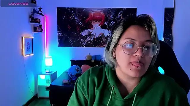StripChat lucky-leah is Freechat lucky-leah — Strart machine