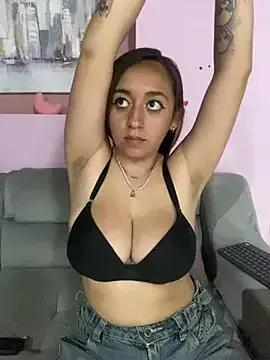 Freechat LuPink_ on StripChat