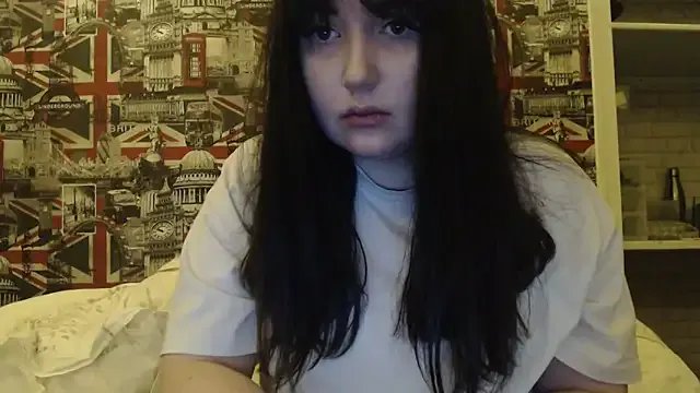 Lynylou — body view