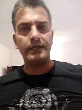 Freechat MAGNETICDADDY8 on StripChat