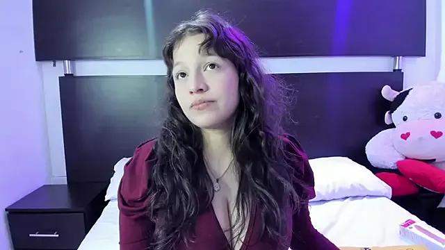 Freechat Marii_18 on StripChat