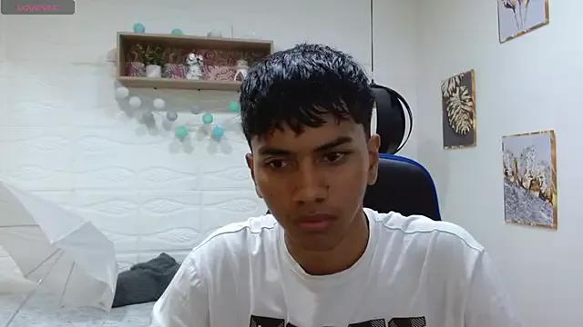 Freechat markbowie on StripChat