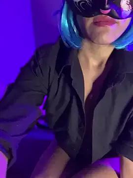 MaskeliParti — Pussy 5 parmak sok (fisting)