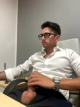 masterboss_ — OFFICE CUM SHOW!