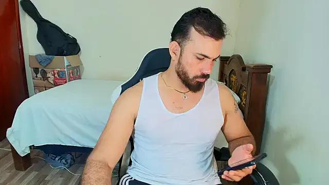 StripChat max_love255 is Freechat max_love255 — show cum