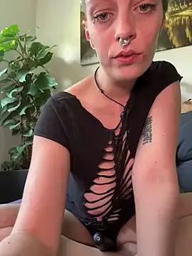 Freechat MenaDreadfull on StripChat
