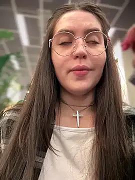 The attractive Meow_girl wants you to fuck their body now! meow_girl from StripChat