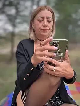 StripChat Milena-MilfaXXX is Freechat Milena-MilfaXXX — Glass dildo ass