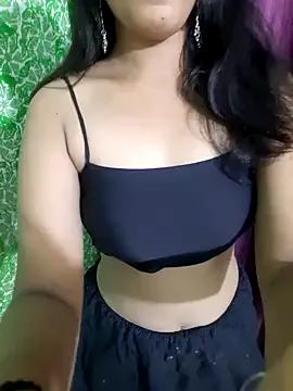 Monalisa670 — Freechat on StripChat