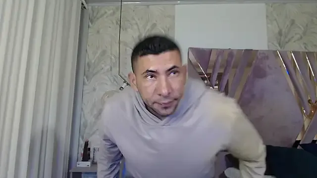 Morganandmegan — Show pussy 