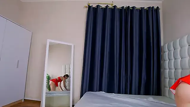 NicoleRosss — fingers pussy play, cumshow