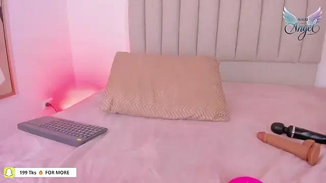 Nikki_Angel_ — BUTTPLUG AND OIL 