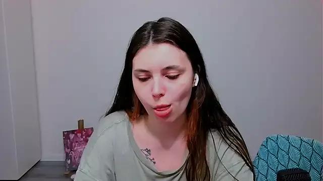 Freechat peaachybabe__ on StripChat