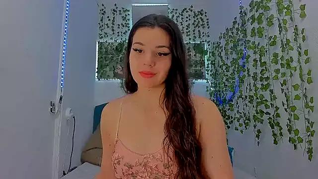 Private RedAssHottie on StripChat
