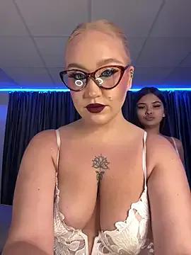 StripChat RollDolls is Freechat RollDolls — GO GO GO IN TICKET SHOW