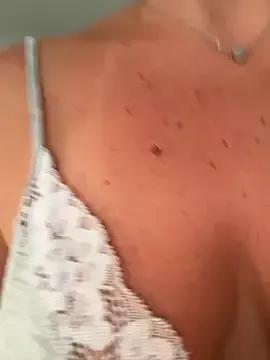 sabrinavogliosa — Squirt pi masturbazione vagina