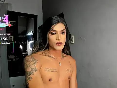 Try the naked stripper SamanthahazellV as zie's massaging zir figure samanthahazellV from StripChat