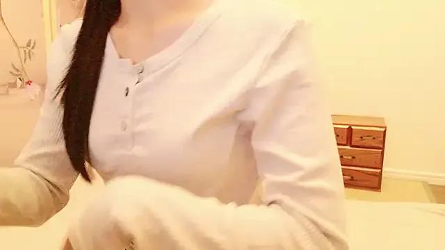 Curious Sayaka_xo teasing and masturbating with their favorite vibrating toys sayaka_xo from StripChat