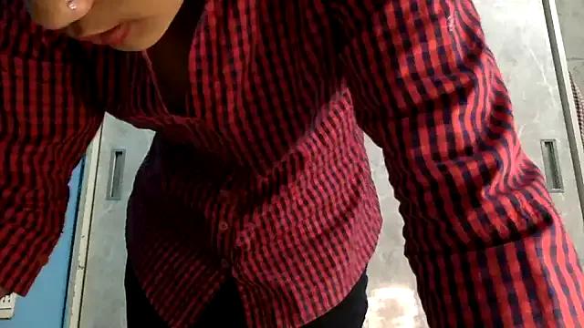 School_girl21 — Freechat on StripChat
