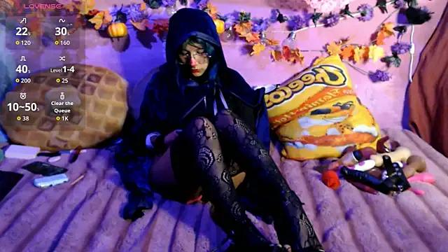 Sharkyu1 — SQUIRT SHOW