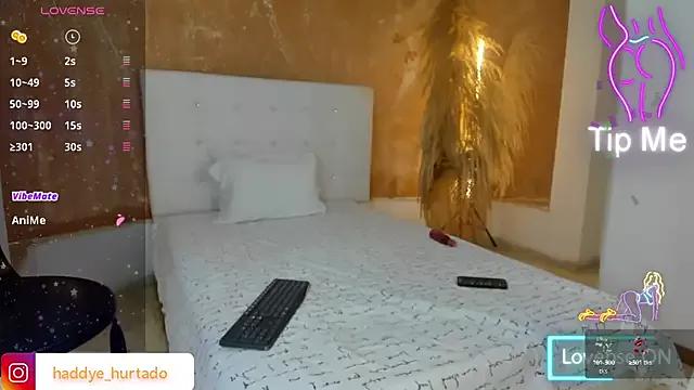 Freechat shenielxx on StripChat