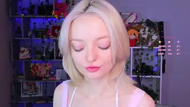 ShizukaBlanche — tease booty