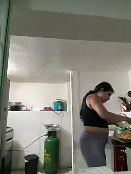 Freechat siri_duque on StripChat