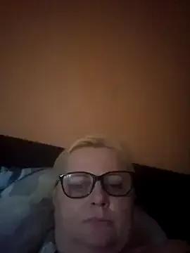 StripChat's slutty Slodka078 are broadcasting now getting horny and squirting Slodka078 from StripChat