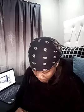 Freechat SQUITBOOTY on StripChat