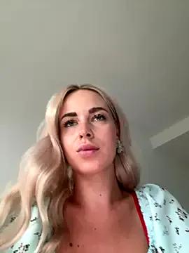 StripChat's slutty Streetdoll is live now getting randy and peaking streetdoll from StripChat