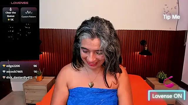 Explore a sweet night with the appealing Tammy_lynn69 ready for slutty fun tammy_lynn69 from StripChat