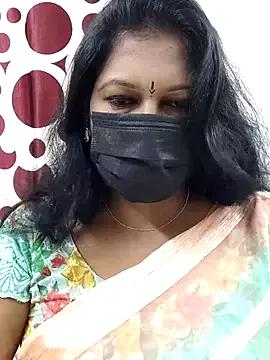 Freechat thamarai on StripChat