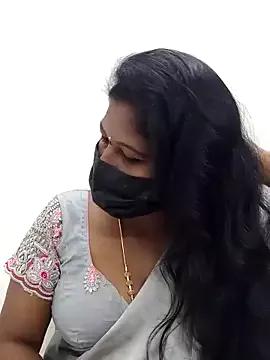 Freechat thamarai on StripChat