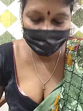 Freechat thamarai on StripChat