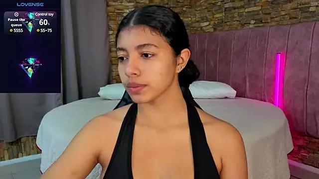 Freechat viktorya_xue on StripChat