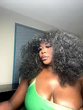 WomanNextdoor1's avatar