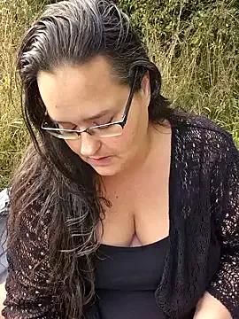 StripChat XxGipsyxX is Freechat XxGipsyxX — Massage Big Boobs With Oil