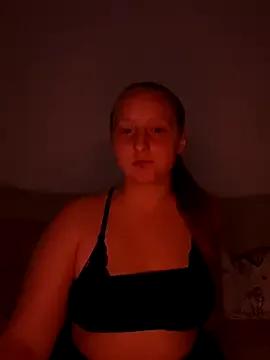 young_hailey — Show my boobs 1min