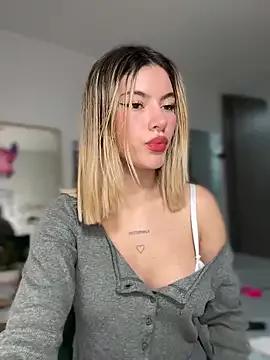 Freechat Your_Honeey on StripChat