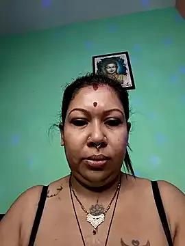 Freechat YOUR_LOVELY-40 on StripChat
