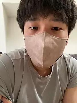 Freechat yuuki8910 on StripChat