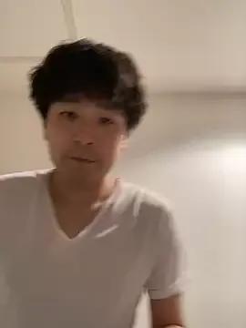 Freechat yuuki8910 on StripChat